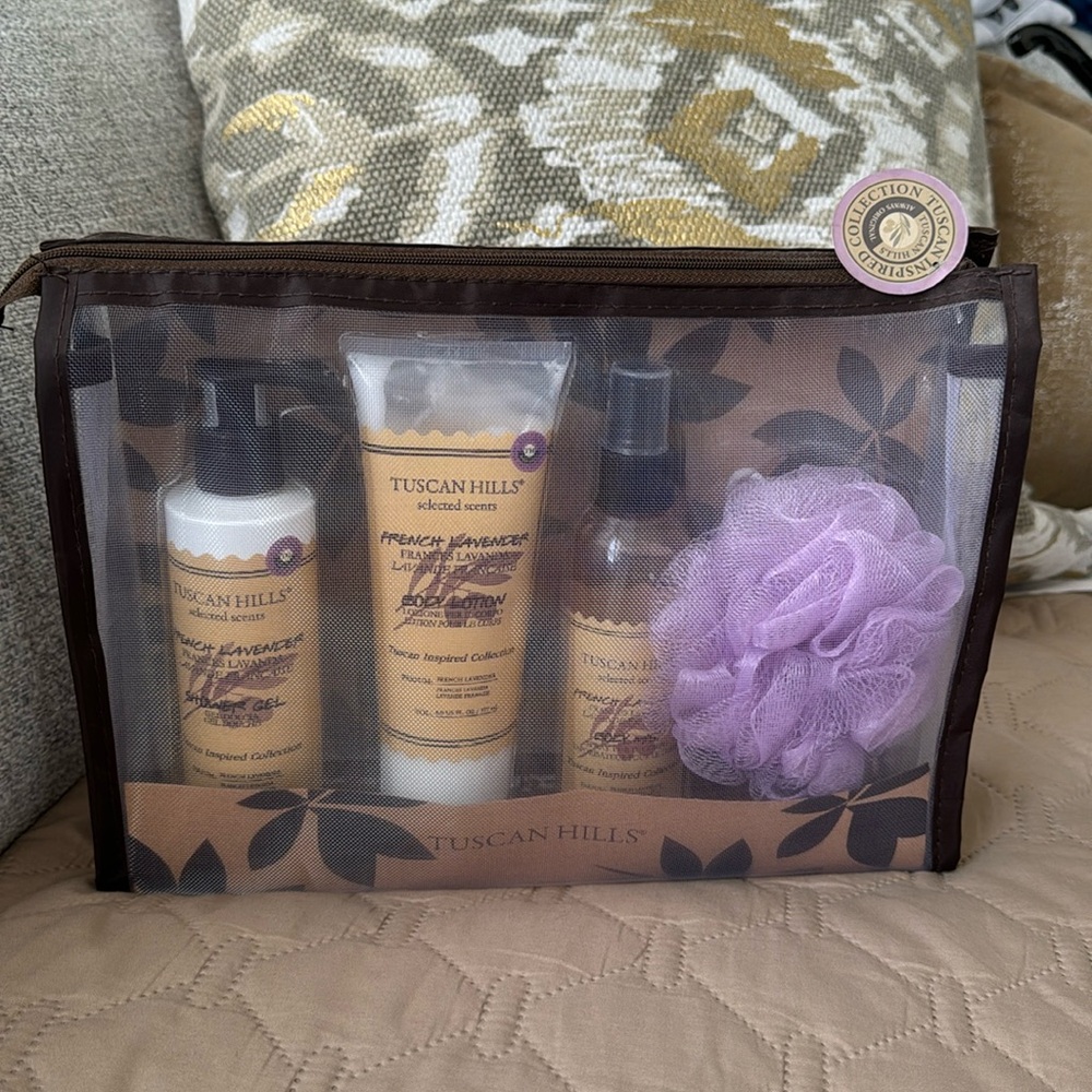 Tuscan Hills French lavender body care set nwt